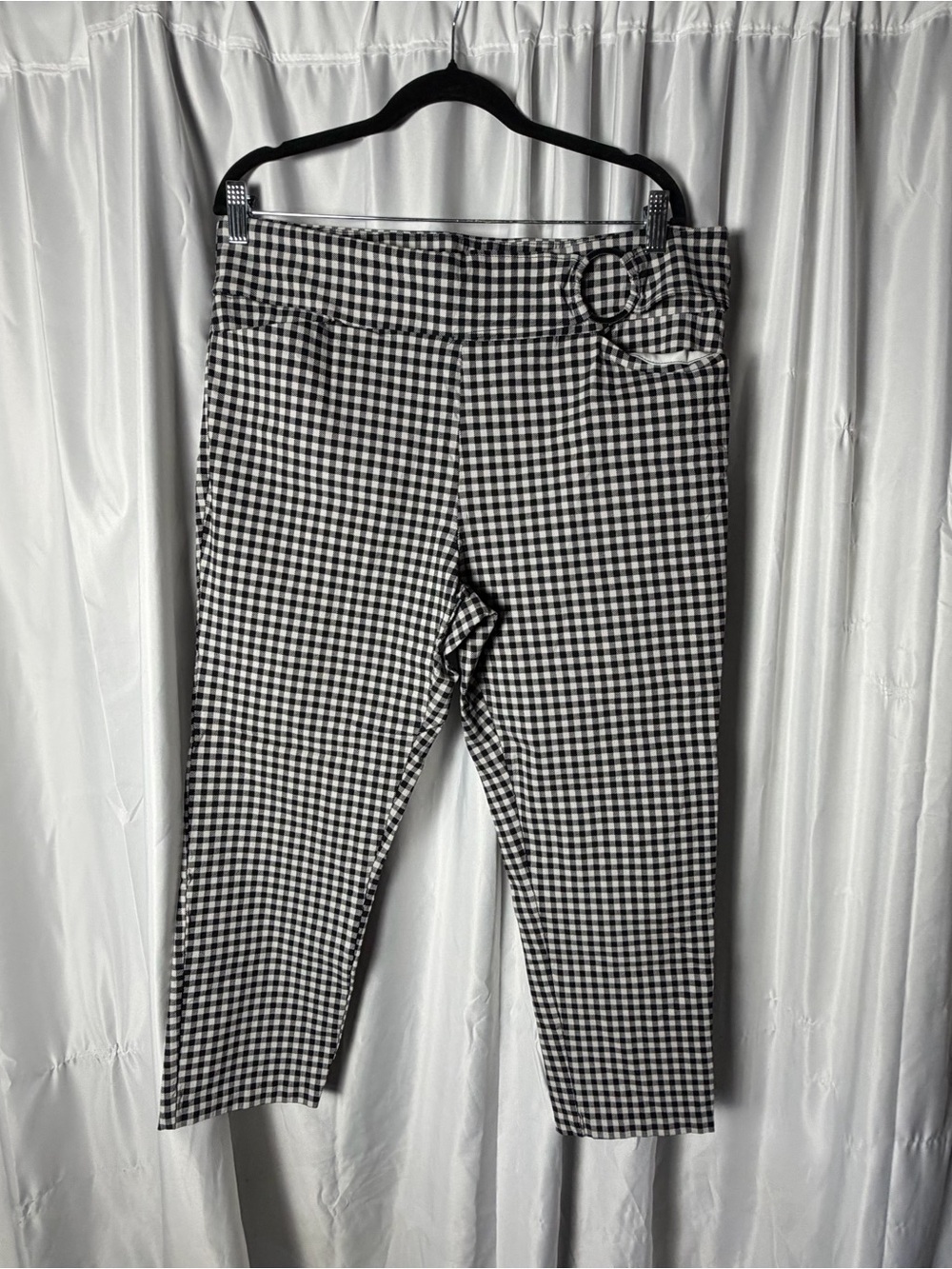 Maurices Black/White Gingham Pull On Pants XL Regular Preloved